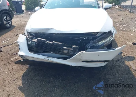 2019 Honda Accord Hybrid Touring z USA, uszkodzony, nr VIN 1HGCV3F98KA001286